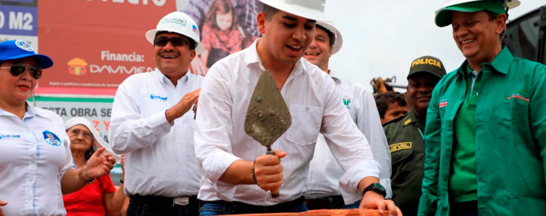 Minvivienda visitó el Cesar para llevar inversiones de vivienda y apoyar la construcción