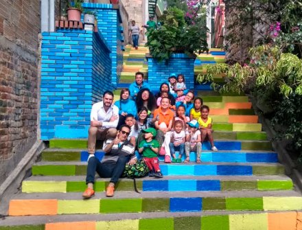 Jornada de voluntariado embelleció espacio público del barrio La Perla, en Bogotá 