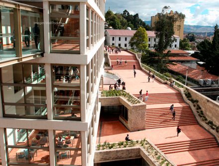  La Universidad de los Andes abre oportunidades educativas 