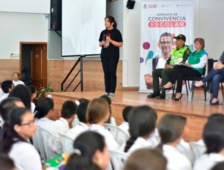 “Somos una sociedad que necesita construirse hacia la paz”: viceministra Helga Hernández