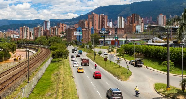En 2016 la construcción de viviendas y vías impulsarán el crecimiento de Colombia