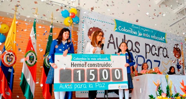 39 aulas entregadas a la Institución Educativa Colegio Nacionalizado La Presentación de Duitama