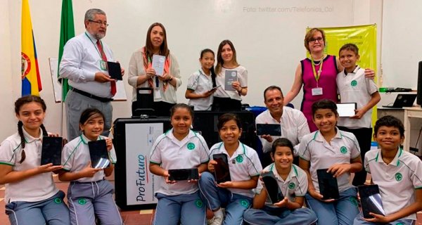 Con educación digital Fundación Telefónica Movistar beneficia a 12 mil niños en Bucaramanga