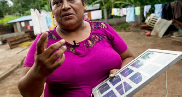 Mujeres en Nicaragua trabajan proyectos ecológicos